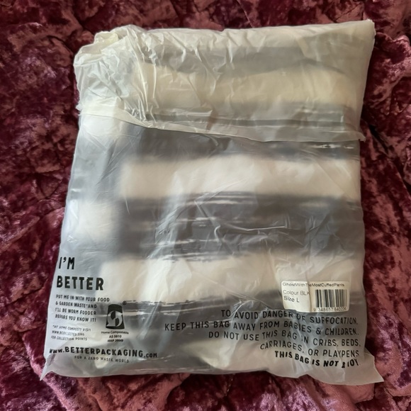 Blackmilk NWT | Ghost with the most cuffed pants 🕷️🖤💚 Beetlejuice - Picture 6 of 7